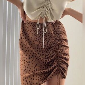 Aritzia Wilfred Allusion Skirt in  Terrazzo Brown